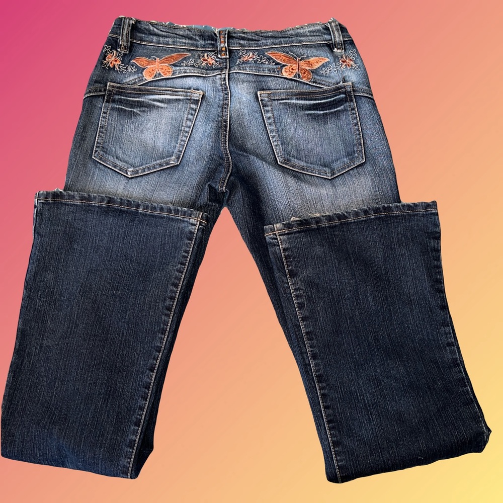 Vintage Low Rise Flared Butterfly Embroidered Jeans